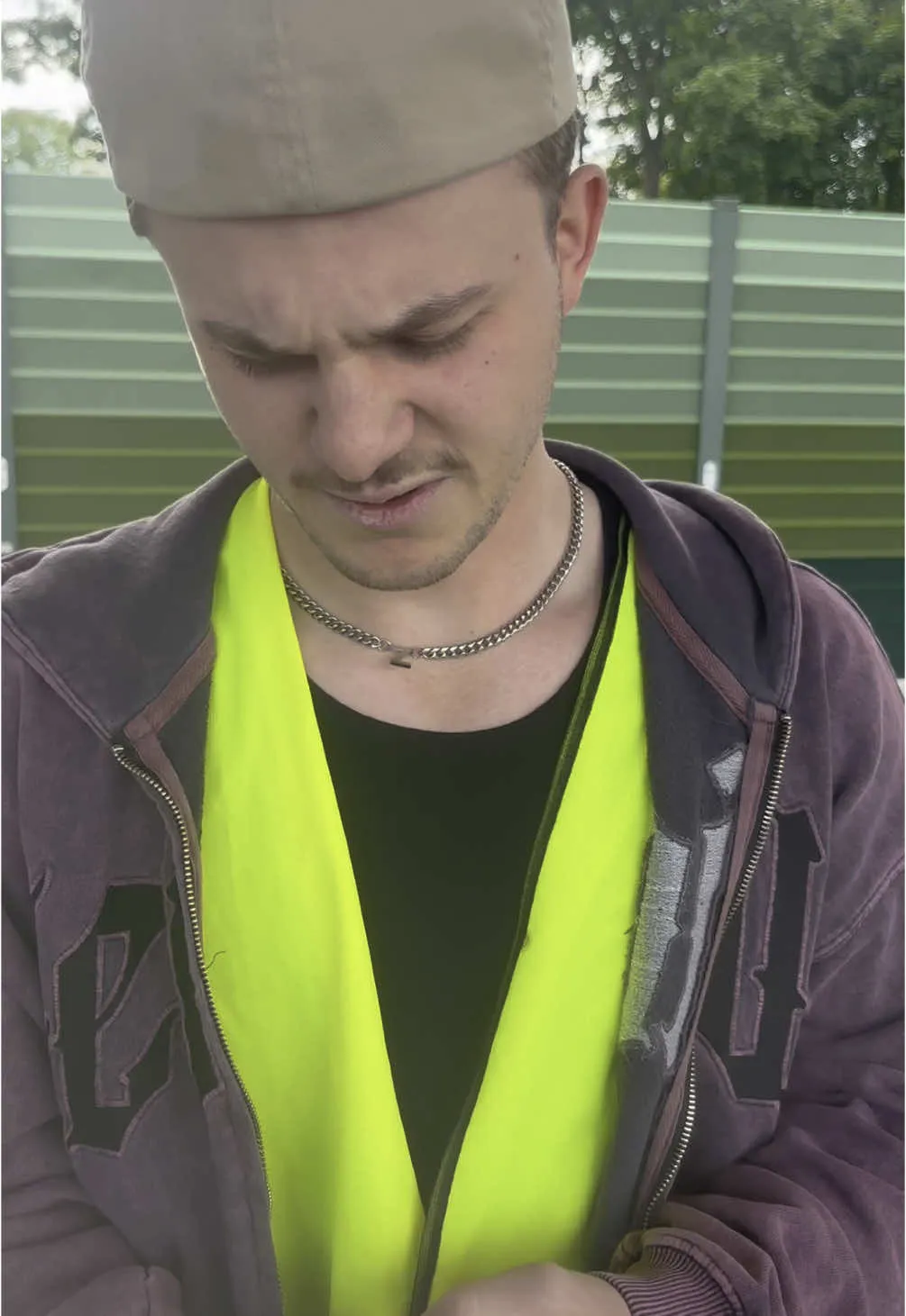 Wer kennt solche Kontrolleure?